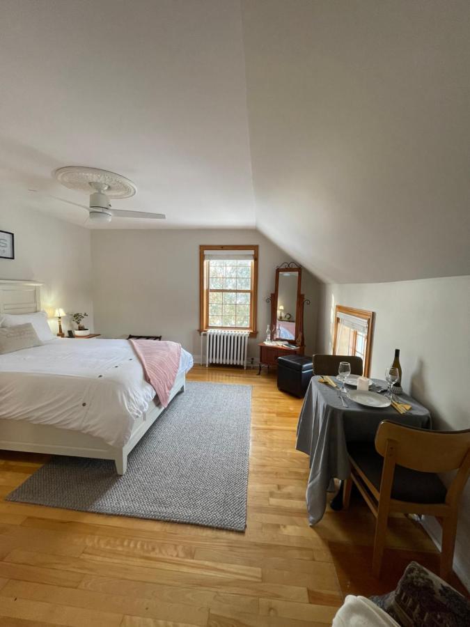 Bed and Breakfast Manoir Alegria à Cowansville Extérieur photo